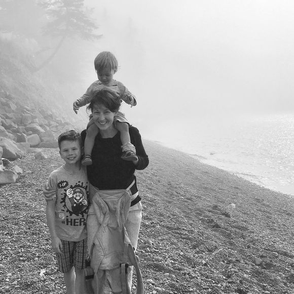 Meet your Posher, Stephanie - Picture 1 of 1